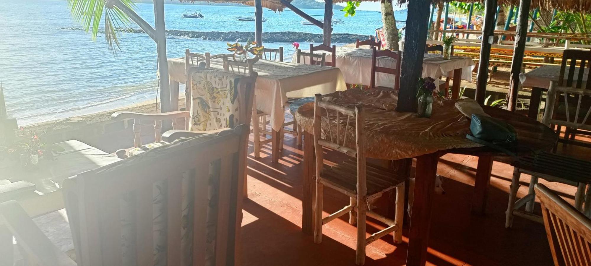 Piscine Bimoko Hotel Nosy-Be Екстериор снимка