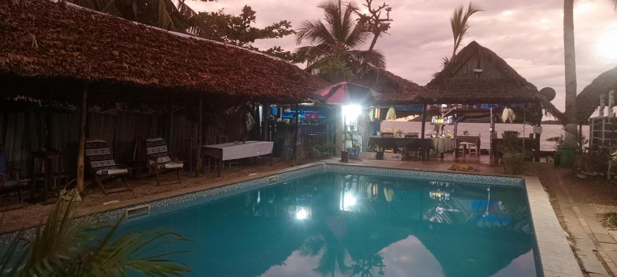 Piscine Bimoko Hotel Nosy-Be Екстериор снимка