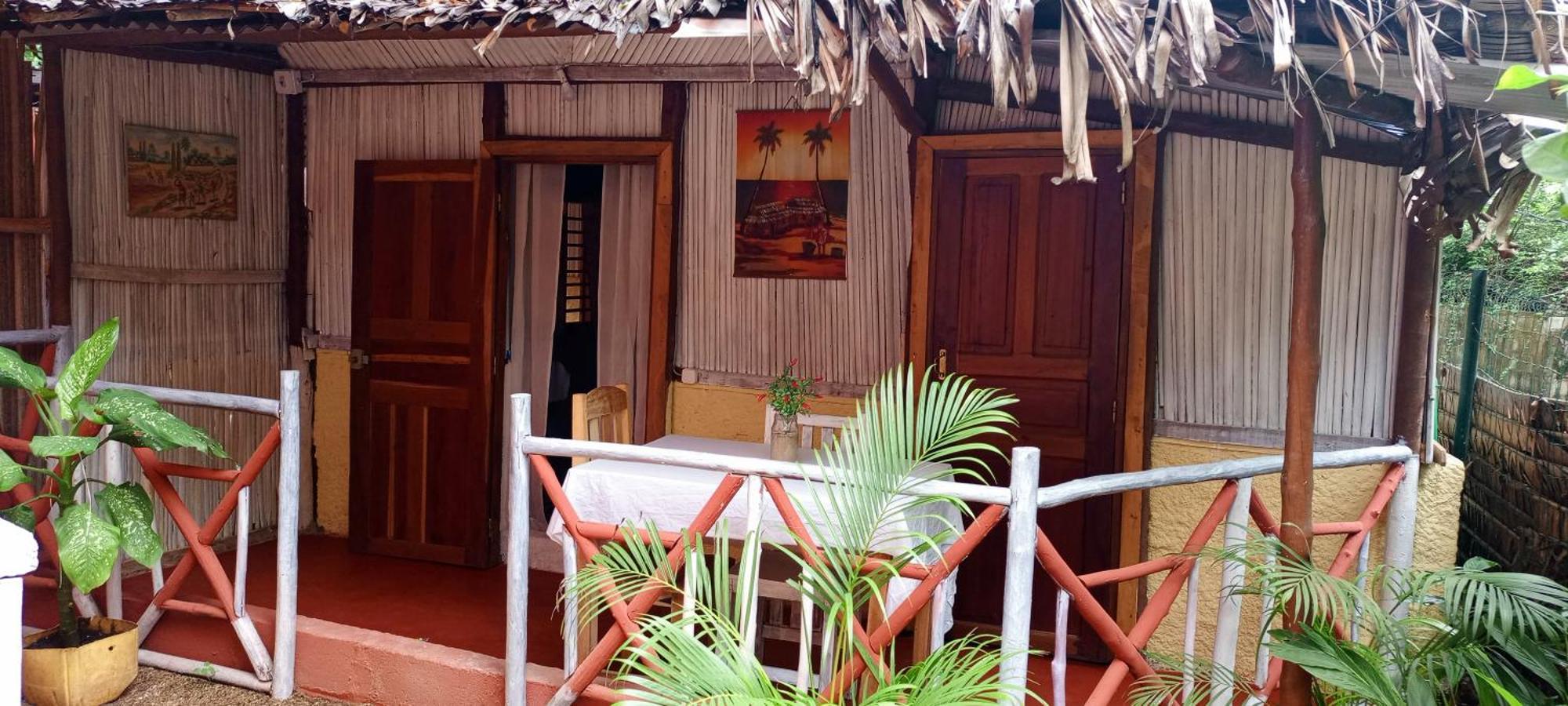 Piscine Bimoko Hotel Nosy-Be Екстериор снимка