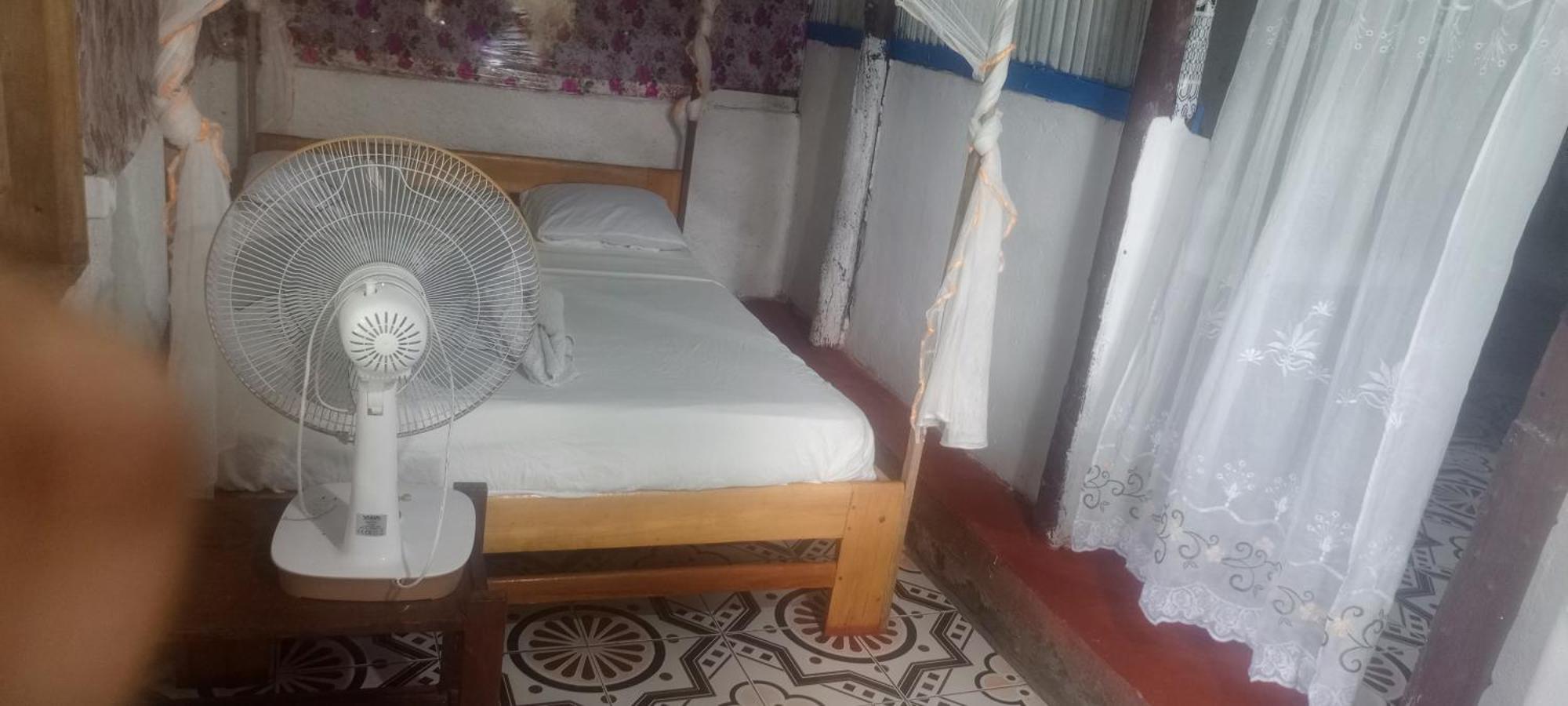 Piscine Bimoko Hotel Nosy-Be Екстериор снимка